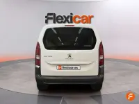 Usado Peugeot Rifter Active 102 CV (75 kW) 2023 Blanco Monovolumen