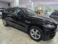 Usado Jaguar F-Pace Prestige 179 CV (131 kW) 2019 Negro SUV