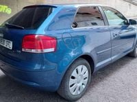 Usado Audi A3 Ambition 105 CV (77 kW) 2005 Azul Utilitario