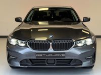 Usado BMW 320 Comfort Edition 184 CV (135 kW) 2020 Gris / plata Berlina