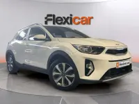 Usado Kia Stonic 101 CV (74 kW) 2021 Blanco SUV