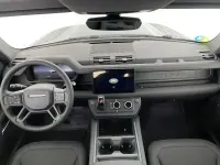 Usado Land Rover Defender SE Dynamic 249 CV (183 kW) 2025 Gris SUV