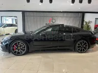 Usado Porsche Panamera Turbo 550 CV (404 kW) 2017 Negro Utilitario