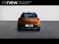 Usado Dacia Sandero Comfort 90 CV (66 kW) 2021 Amarillo Berlina