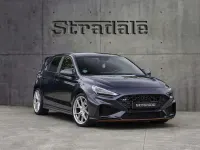Usado Hyundai i30 250 CV (183 kW) 2022 Gris Utilitario