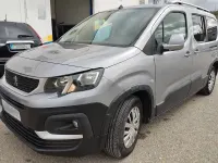 Usado Peugeot Rifter Active 130 CV (95 kW) 2019 Gris / plata Monovolumen