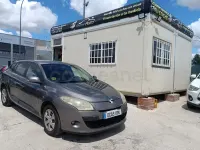 Usado Renault Mégane GrandTour Business 110 HP (80 kW) 2010 Cinzento Carrinha