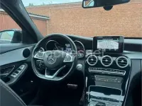 Usado Mercedes C220 170 CV (125 kW) 2018 Negro Berlina