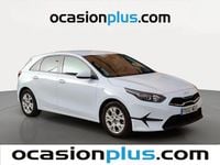 Usado Kia Ceed 120 CV (88 kW) 2023 Blanco Utilitario