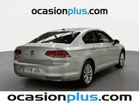 Usado VW Passat Advance 150 CV (110 kW) 2017 Gris plata Berlina