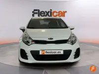 Usado Kia Rio 75 CV (55 kW) 2017 Blanco Utilitario