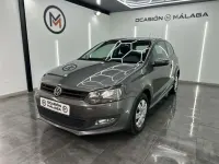Usado VW Polo Advance 86 CV (63 kW) 2012 Gris Utilitario