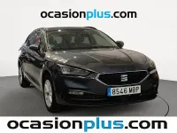Usado Seat Leon ST Style 110 CV (80 kW) 2022 Gris Familiar