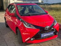 Usado Toyota Aygo X-clusiv 72 CV (52 kW) 2018 Rojo Utilitario
