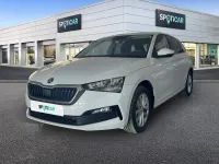 Usado Skoda Scala Selection 115 CV (84 kW) 2024 Blanco Utilitario