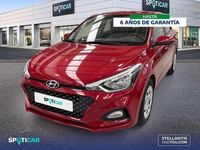 Usado Hyundai i20 99 CV (72 kW) 2020 Gris Utilitario