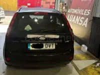 Usado Ford Fiesta Ambiente 68 CV (50 kW) 2006 Negro Utilitario