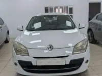 Usado Renault Mégane III Dynamique 106 CV (77 kW) 2009 Blanco Utilitario