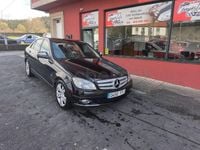 Usado Mercedes C220 Avantgarde 150 CV (110 kW) 2007 Negro Berlina