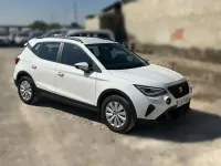 Usado Seat Arona Style 110 CV (80 kW) 2024 Blanco SUV