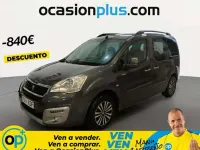 Usado Peugeot TePee Active 100 CV (73 kW) 2017 Gris Familiar