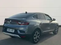 Usado Renault Arkana Techno 140 CV (102 kW) 2022 Gris SUV