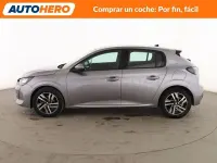 Usado Peugeot 208 Allure 100 CV (73 kW) 2020 Gris / plata Utilitario