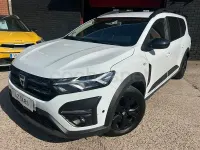 Usado Dacia Jogger Extreme 110 CV (80 kW) 2022 Blanco Monovolumen