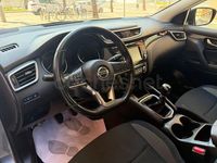 Usado Nissan Qashqai N-Connecta 140 CV (102 kW) 2019 Gris / plata SUV