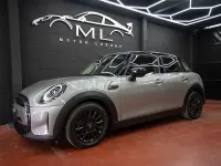 Usado Mini Cooper Classic 156 CV (114 kW) 2024 Gris / plata Utilitario