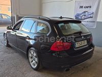 Usado BMW 320 177 CV (130 kW) 2009 Negro Familiar
