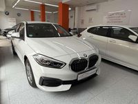 Usado BMW 118 Sport Line 136 CV (100 kW) 2022 Blanco Utilitario
