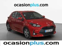 Usado Toyota Yaris Hybrid Active 116 CV (85 kW) 2024 Rojo Utilitario