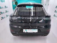 Usado Porsche Cayenne 462 CV (339 kW) 2021 Negro SUV
