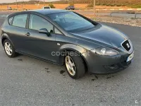 Usado Seat Leon Stylance 102 CV (75 kW) 2005 Gris / plata Utilitario