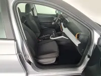 Usado Seat Arona Style 110 CV (80 kW) 2024 Gris plata SUV