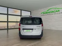 Usado Dacia Dokker Essentiel 102 CV (75 kW) 2020 Blanco Monovolumen