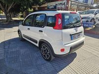 Usado Fiat Panda Cross Cross 69 CV (50 kW) 2020 Blanco Utilitario