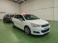 Usado Citroën C4 92 CV (67 kW) 2013 Blanco Berlina