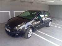 Usado Renault Clio II Privilege 105 CV (77 kW) 2005 Negro Berlina
