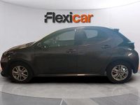 Usado Toyota Yaris Edition 125 CV (91 kW) 2024 Gris Berlina