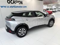 Usado Peugeot 2008 Active 100 CV (73 kW) 2023 Gris / plata SUV