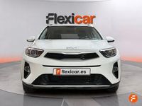 Usado Kia Stonic Plus 84 HP (61 kW) 2022 Branco SUV