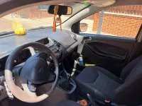 Usado Ford Ka Plus Ultimate 86 CV (63 kW) 2018 Naranja Utilitario