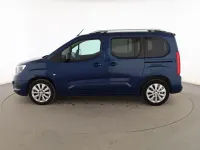 Usado Opel Combo Life Elegance 131 CV (96 kW) 2022 Azul Monovolumen
