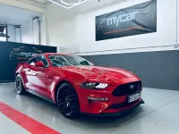 Usado Ford Mustang GT Fastback 450 CV (330 kW) 2021 Rojo Coupe