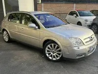 Usado Opel Signum 177 CV (130 kW) 2004 Gris / plata Utilitario