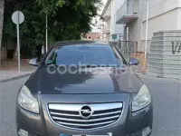 Usado Opel Insignia Edition 140 CV (102 kW) 2009 Gris / plata Berlina