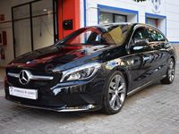 Usado Mercedes CLA220 Shooting Brake Urban 177 CV (130 kW) 2016 Negro Familiar