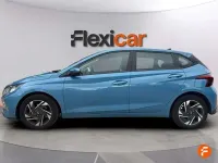 Usado Hyundai i20 101 CV (74 kW) 2022 Azul Utilitario